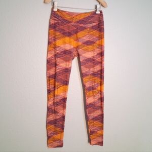 Lularoe One Size Patterned Leggings